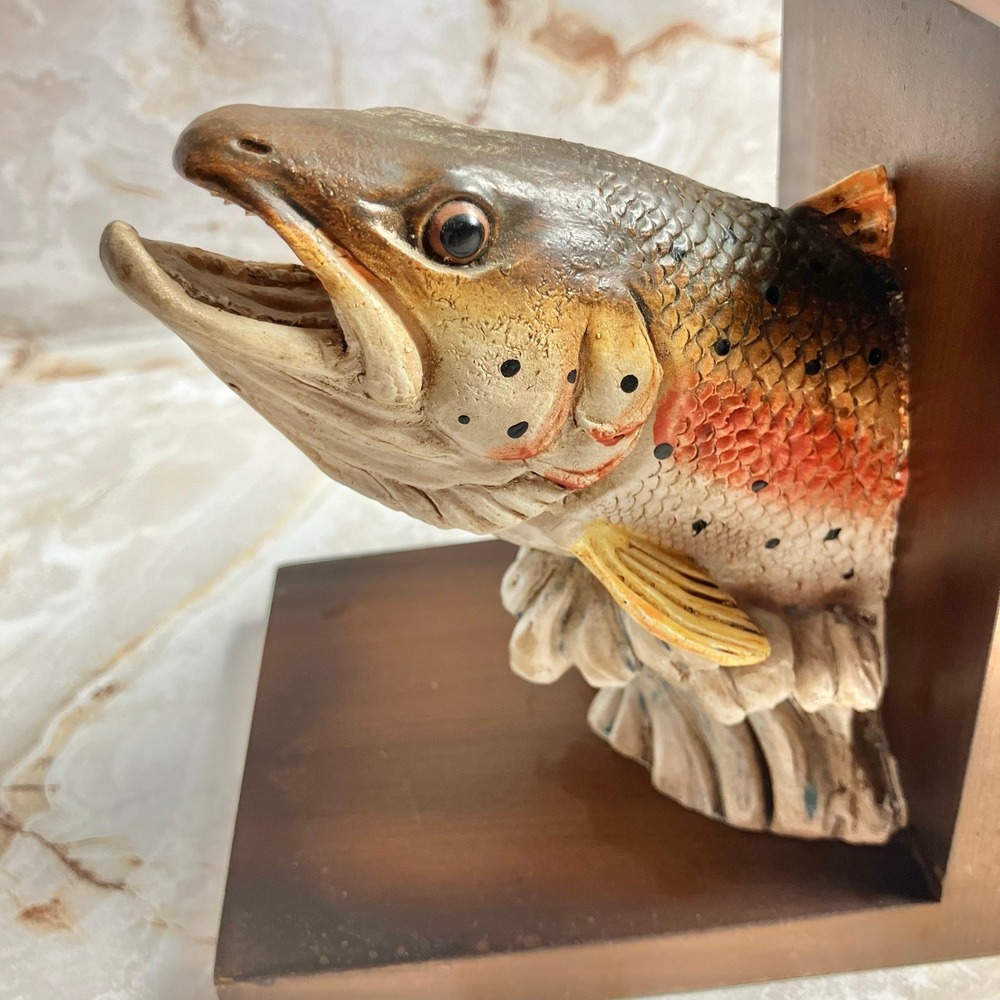 VTG Sterling Rainbow Trout Freshwater Fish Bookends Resin & Wood Rustic - Picture 7 of 12